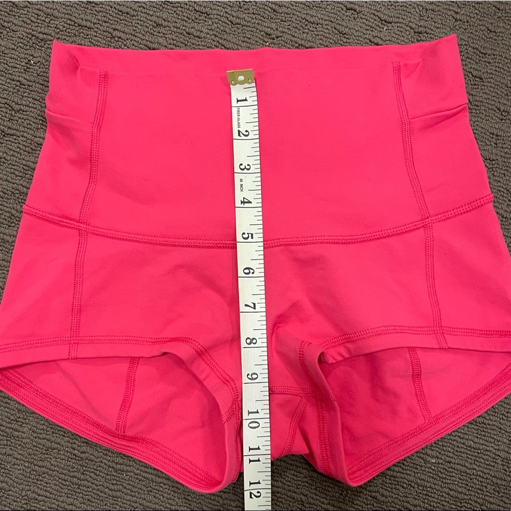 LULULEMON Shorts - Picture 5 of 6